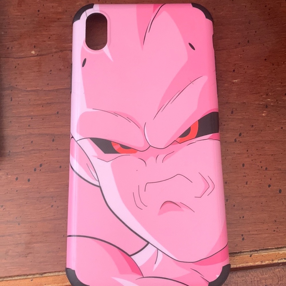 Selling a IPhone XR case Dragon ball z